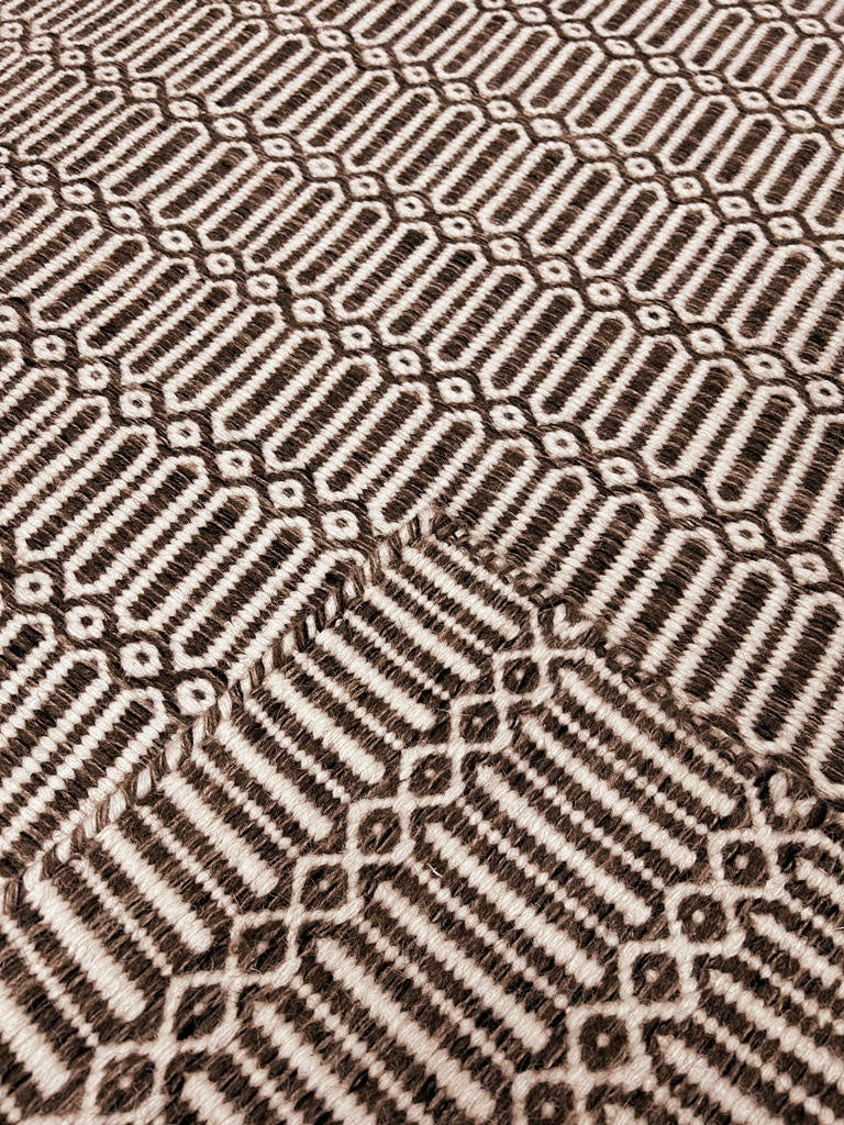 Tapete Kilim Guzerate 200x250 marrom cru