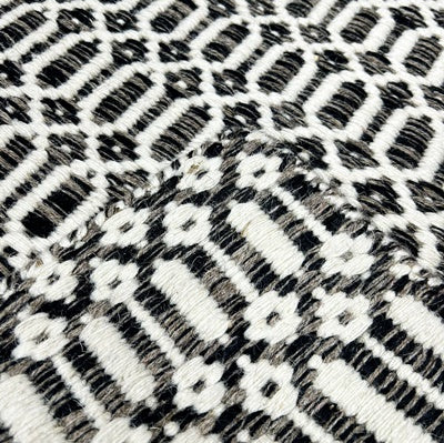Tapete Kilim Guzerate 200x300 R 503 bege preto