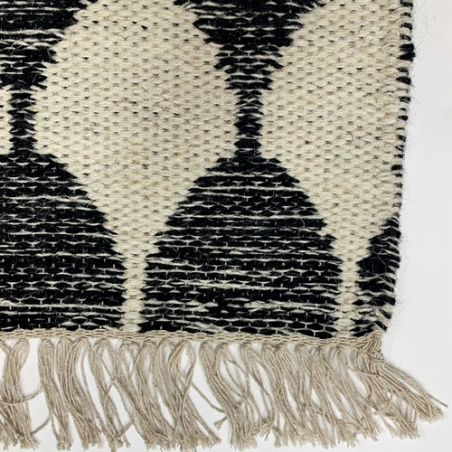 Tapete Kilim Summer 250x352 905 ivory black