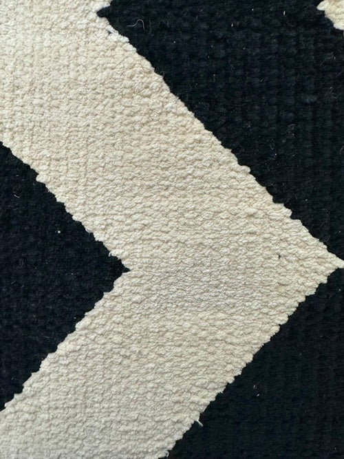 Tapete Tear 210x310 Chevron Chenile P/B